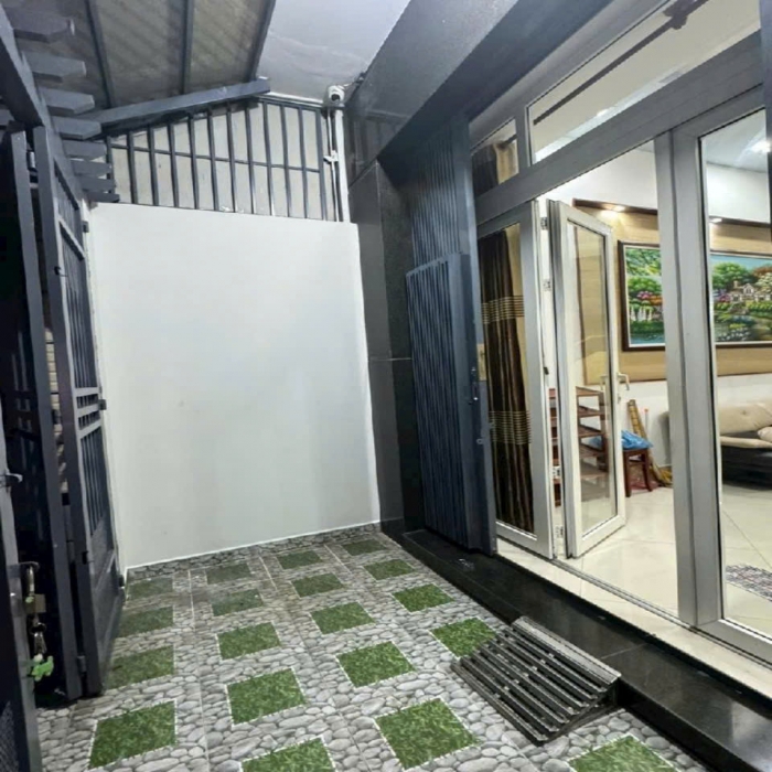 CẶP HÔNG BỆNH VIỆN, AN TÂM TUỔI GIÀ, NỘI THẤT ĐẸP, Ở NGAY, 9 TỶ NHỈNH ÍT - 10