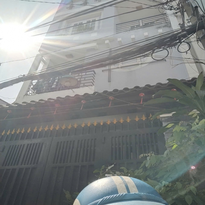 PROSPEROUS FLAIR-SHAPED HOME IN TAN PHU, TRAN VAN ON ST., TAN PHU DIST., 5-STORY HOUSE, CAR-ACCESSIBLE ALLEY, 7.6x13m - 2