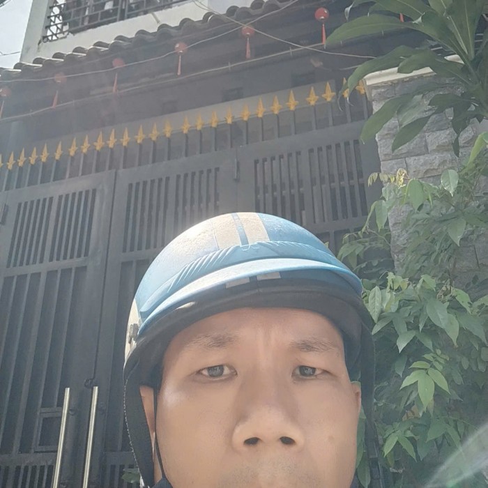 PROSPEROUS FLAIR-SHAPED HOME IN TAN PHU, TRAN VAN ON ST., TAN PHU DIST., 5-STORY HOUSE, CAR-ACCESSIBLE ALLEY, 7.6x13m