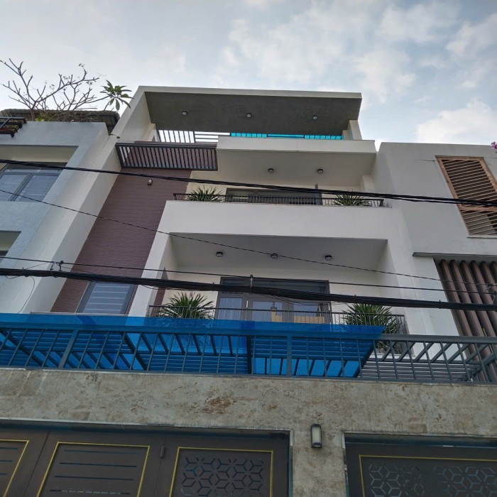 BÁN NHÀ MỚI THOẠI NGỌC HẦU, THANG MÁY XỊN, 5.8x17m, 4 TẦNG, ÔTÔ NGỦ NHÀ, CHỈ 15 TỶ