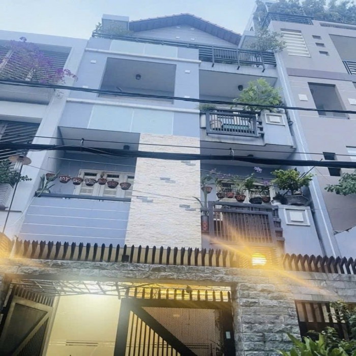 ĐÃ BÁN--- BÁN NHÀ NỞ HẬU, THOẠI NGỌC HẦU, 5.5x17m, 4 TẦNG, HXH THÔNG