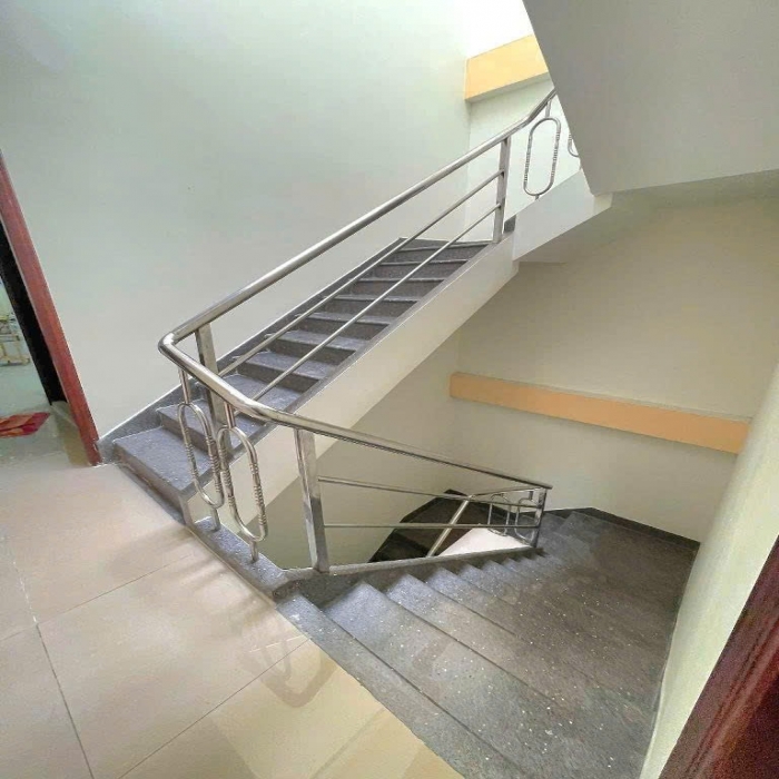 CHỢ VẢI PHÚ THỌ HÒA, HẺM ÔTÔ, 4.5x19.2m, 3 TẦNG NỞ HẬU, 8 TỶ NHỈNH - 2