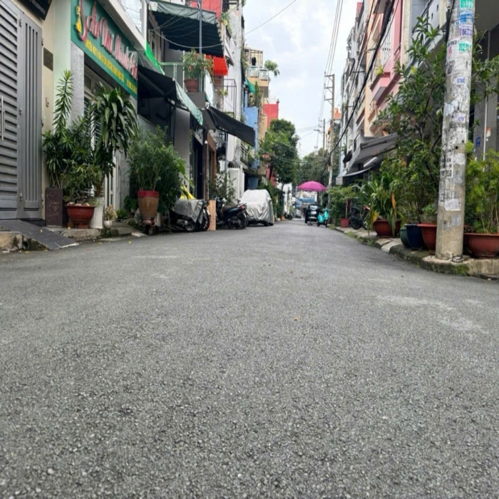 KHU VỰC TOÀN GIÁO SƯ TIẾN SĨ, XE HƠI NGỦ NHÀ, AN NINH CỰC NÉT, 8 TỶ NHỈNH TẠI GÒ DẦU - 3