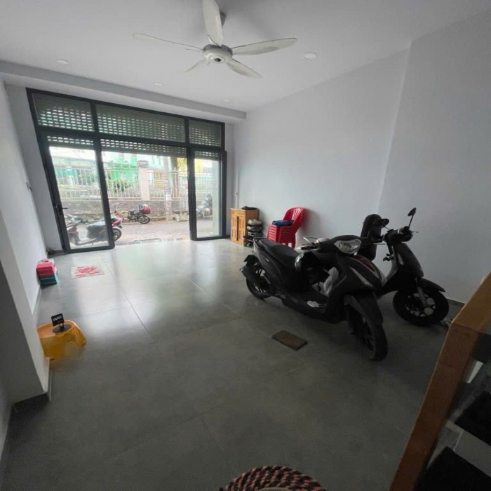 ÔTÔ NGỦ NHÀ, 56m2, 3 TẦNG, BÁN NHÀ MỚI CỨNG, ĐỖ NHUẬN, NHỈNH 9 TỶ - 4